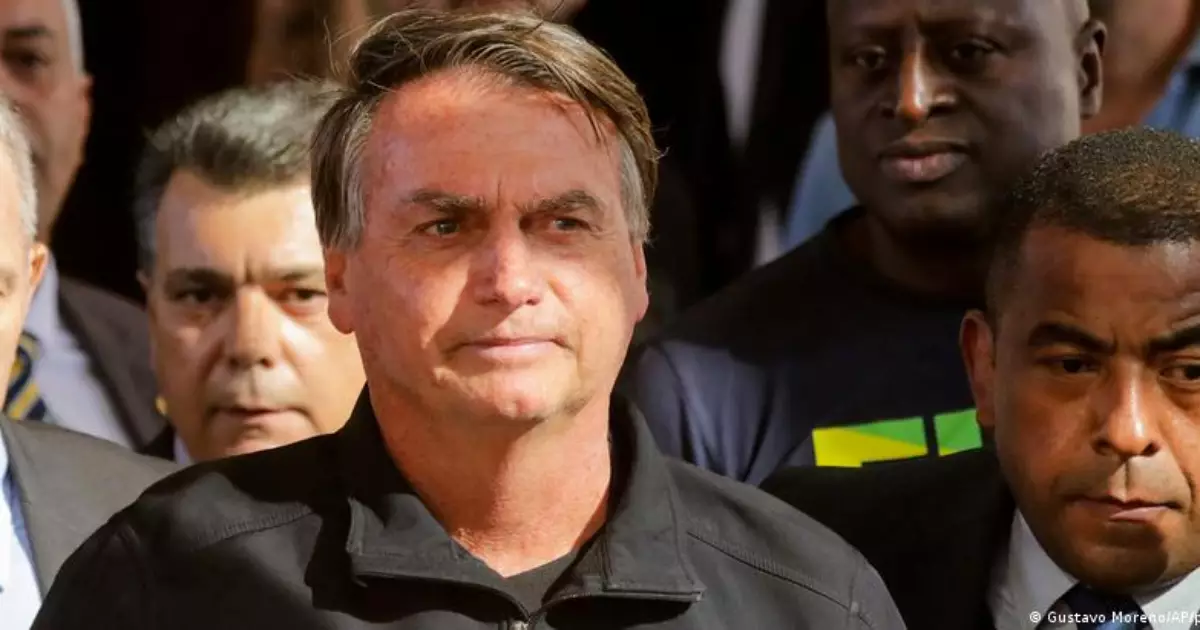 Bolsonaro e a Possível Fuga do Brasil: Entenda os Bastidores e o Que Está em Jogo