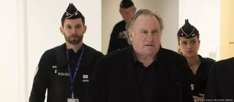 Gérard Depardieu Condenado por Agressão Sexual em 2025 — A Queda de Um Ícone Marcada Por Polêmicas e Consequências Irreversíveis
