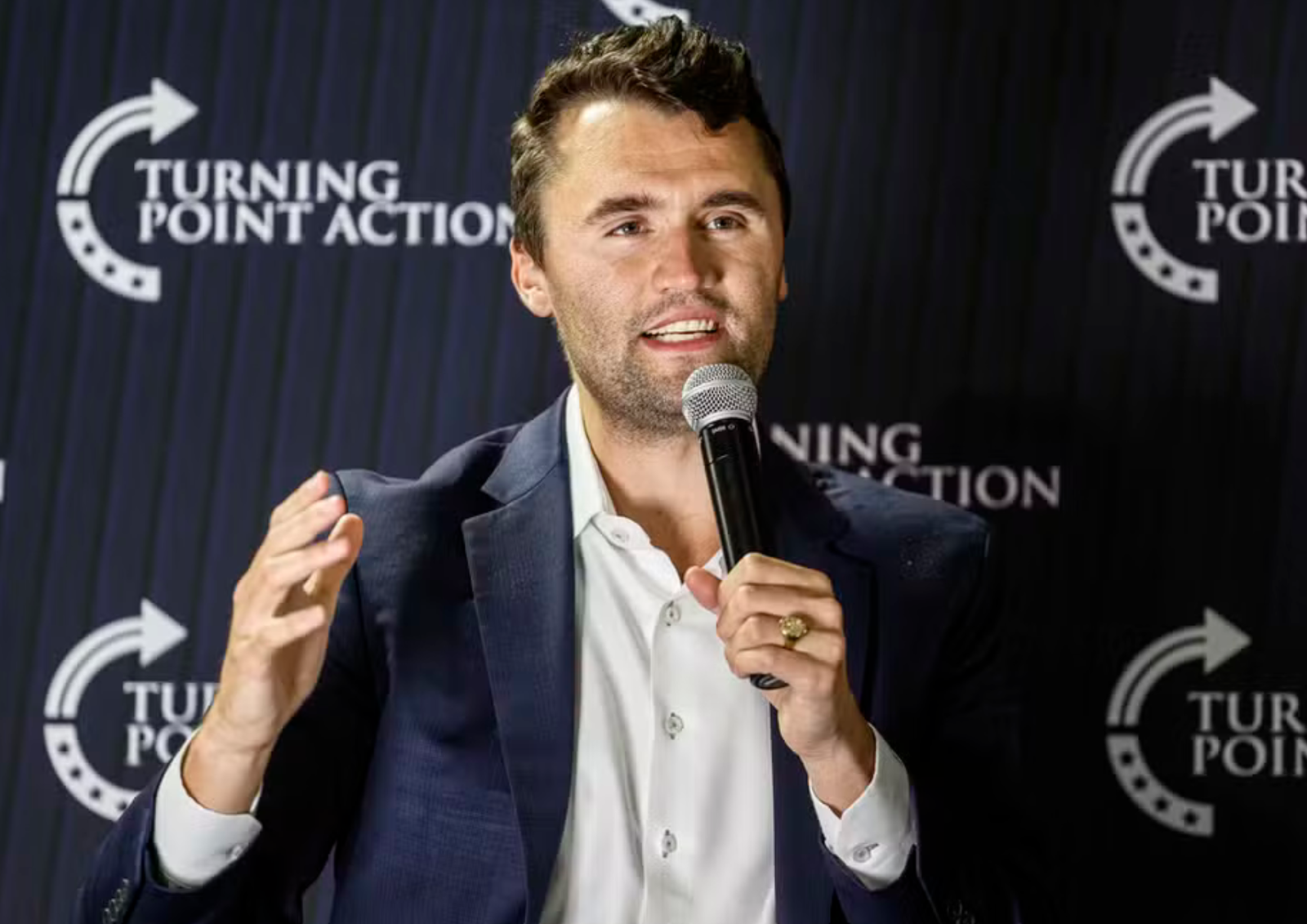 Assassinato de Charlie Kirk: O Dia em Que Tudo Parou e a Política Perdeu o Último Fio de Sanidade